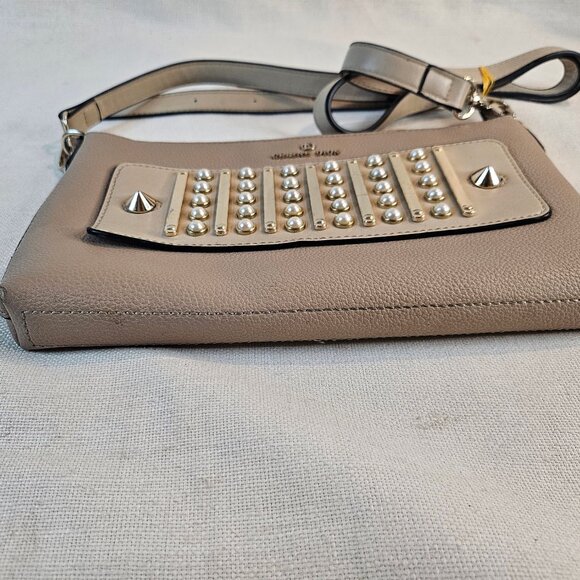 Celine Dion Maestro Beige Faux Leather Crossbody Clutch - Picture 4 of 8